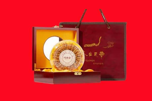 收购资讯:白银市回收冬虫夏草是按克吗